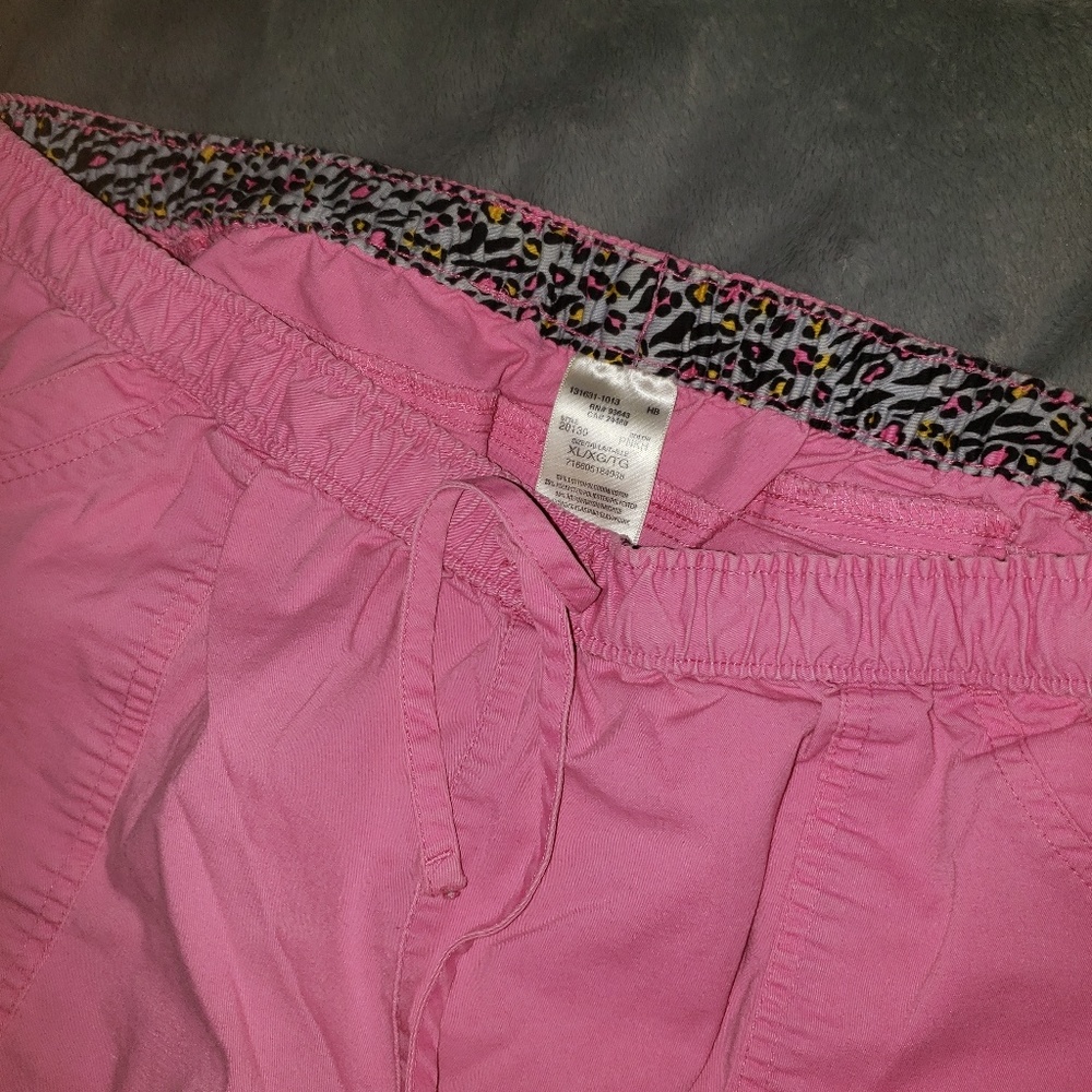 Scrub - Picture 2 of 2